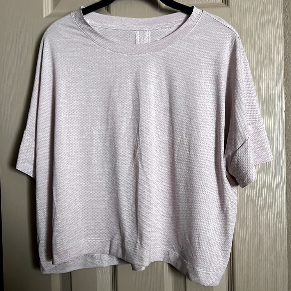 All in motion cropped light pink keyhole XXL top